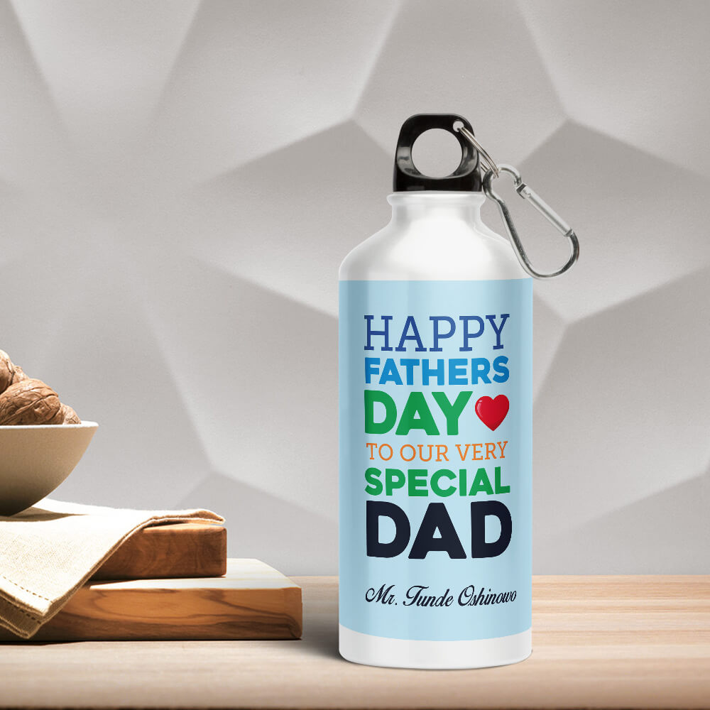 https://www.greetingsworld.com/wp-content/uploads/2018/05/Personalised-Special-Typo-Fathers-Day-Water-bottle.jpg
